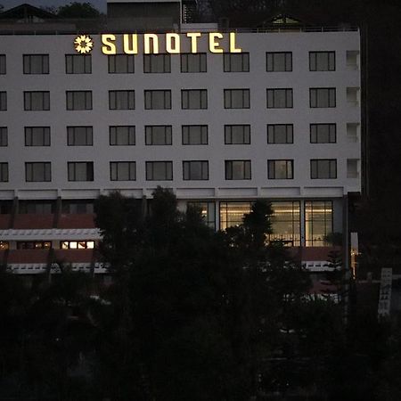 Sunotel Saputara Eksteriør billede